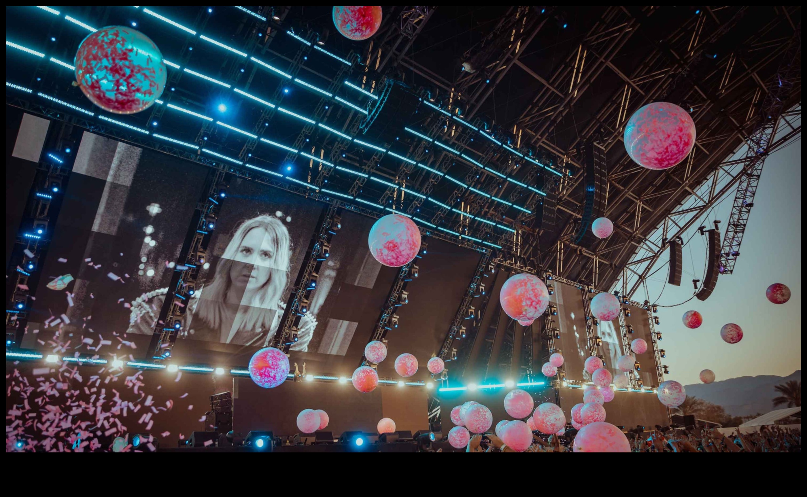 Roaming Revelry: Festive Travel Tips for Celebration