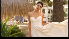 Sleek Simplicity: Μοντέρνα νυφική ​​ενδυμασία που αποκαλύφθηκε