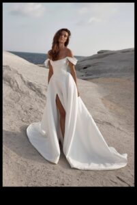 Chic Charms: Ανεβάστε το γαμήλιο look σας